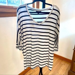 ✨CLEARANCE✨ Mix Stitch Fix Top